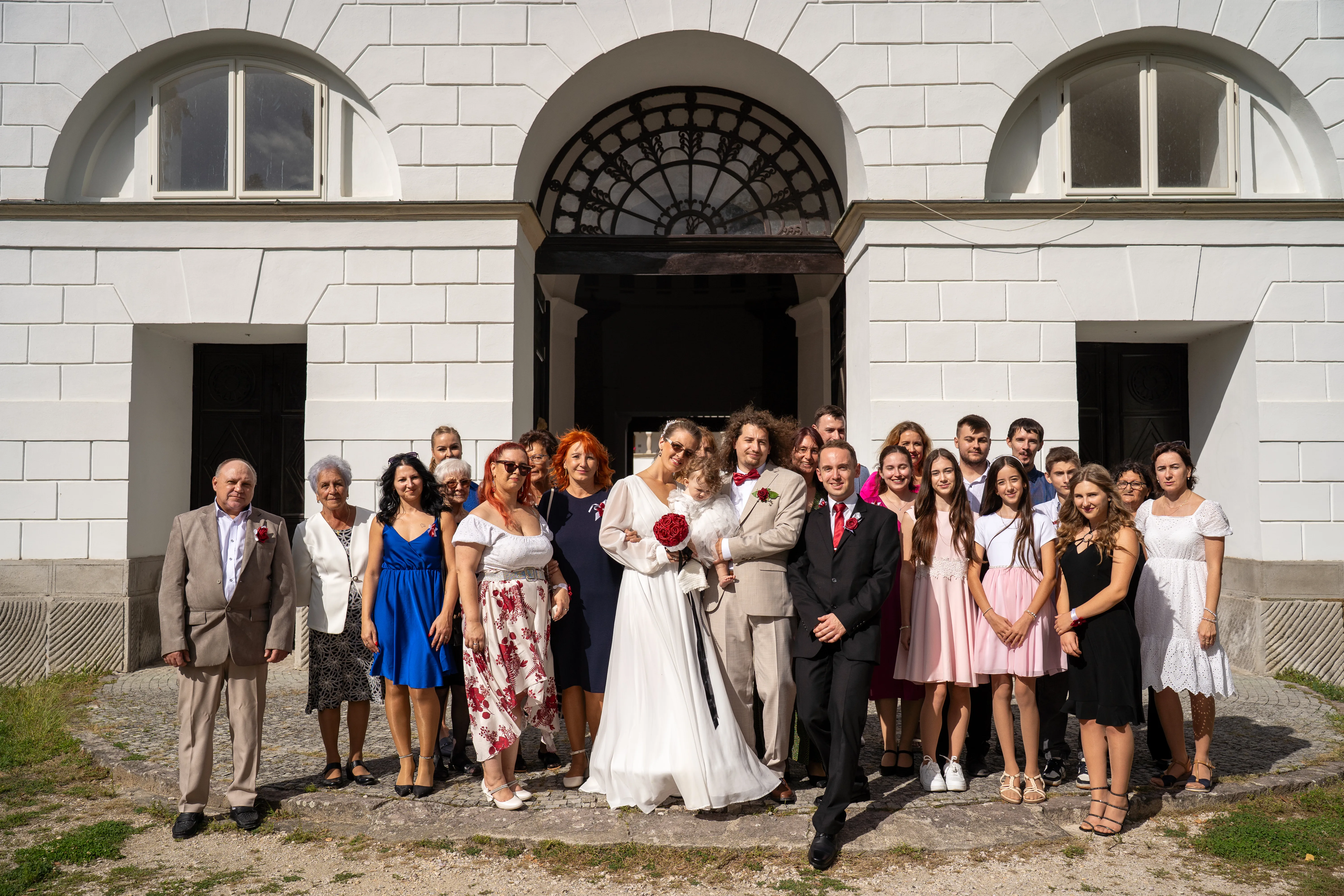 Skupinová svadobná fotografia